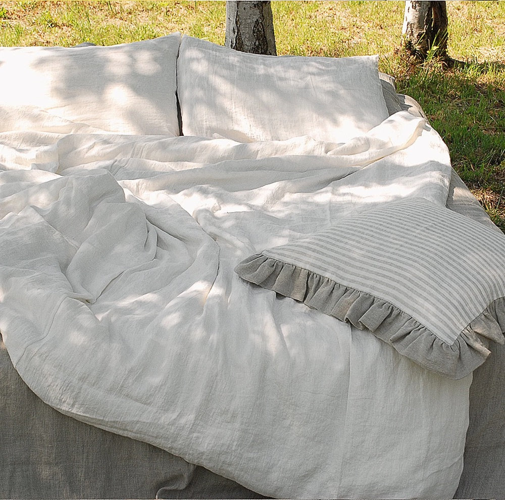 Off-Off-white Linen Duvet Cover: Stone Washed European Bedding